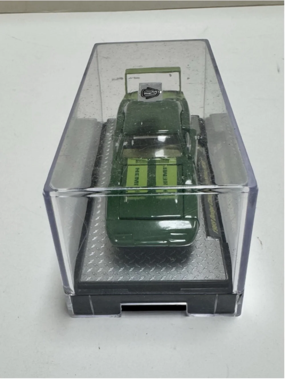 M2 Machines 1969 Dodge Charger Daytona Hemi Sprite Green Die Cast
